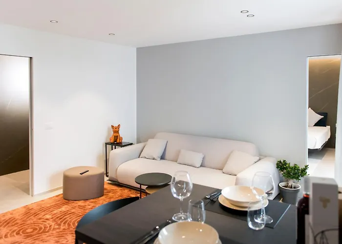 Aschitelli Luxury Retreat *